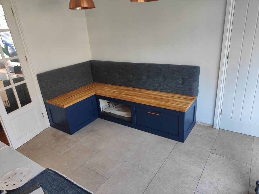 Alcove shelving